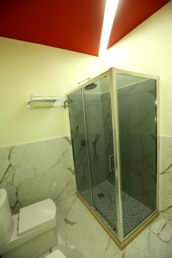 Hotel Vllaznia Shkodër Dış mekan fotoğraf