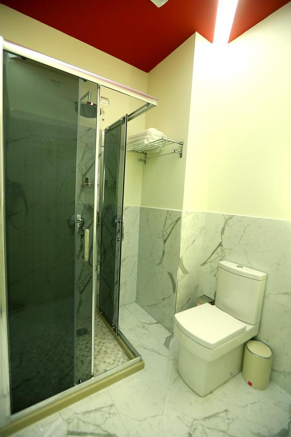 Hotel Vllaznia Shkodër Dış mekan fotoğraf